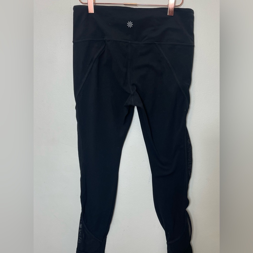 Athleta leggings sz M